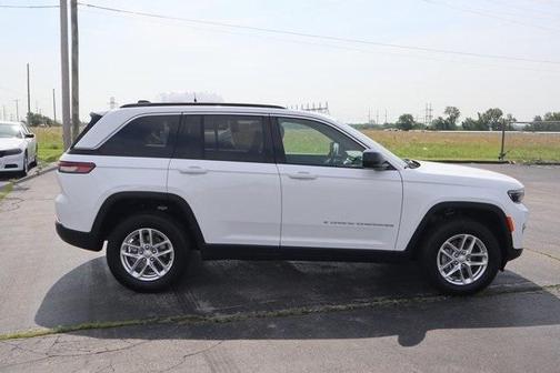 2025 Jeep Grand Cherokee Laredo X