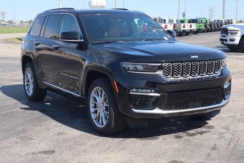 2025 Jeep Grand Cherokee Summit