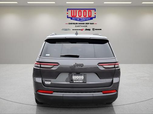Metallic 2026 Jeep Grand Cherokee L Laredo