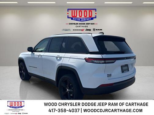 Bright White Clearcoat 2026 Jeep Grand Cherokee Limited