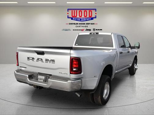 Silver Zynith 2026 RAM 3500 Big Horn