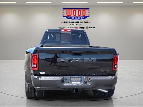 Diamond Black 2026 RAM 3500 Tradesman