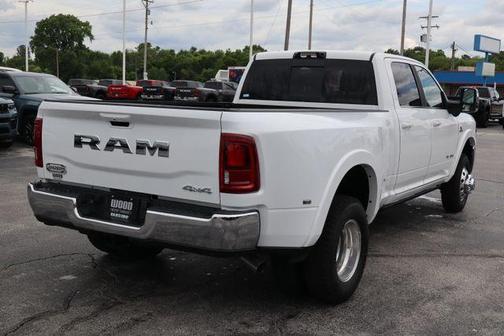 Bright White Clearcoat 2026 RAM 3500 Limited