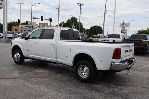 Bright White Clearcoat 2026 RAM 3500 Limited