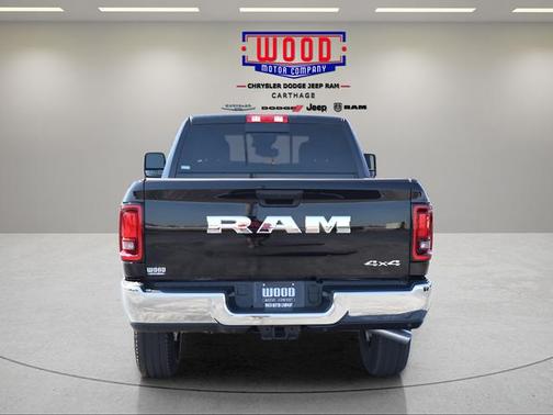 Diamond Black 2026 RAM 2500 Tradesman