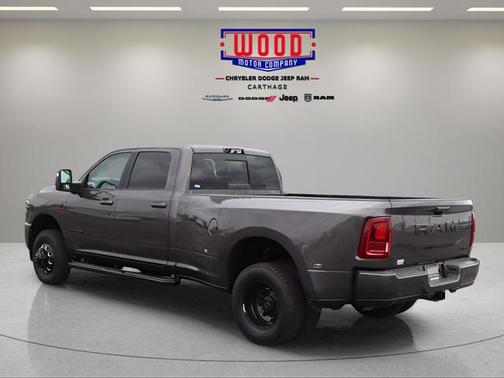 Granite Crystal Clearcoat Metallic 2026 RAM 3500 Laramie