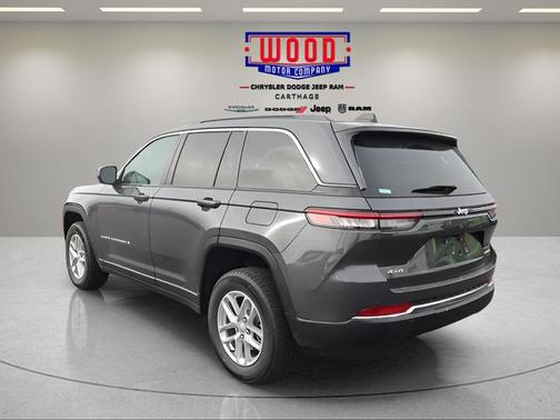 2025 Jeep Grand Cherokee Laredo X