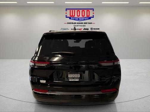 Diamond Black 2026 Jeep Grand Cherokee Limited