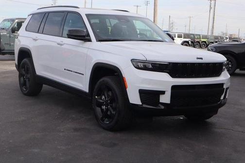 2025 Jeep Grand Cherokee L Laredo