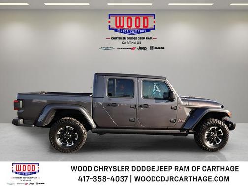Granite Crystal Clearcoat Metallic 2026 Jeep Gladiator Rubicon