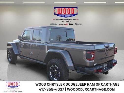 Granite Crystal Clearcoat Metallic 2026 Jeep Gladiator Rubicon