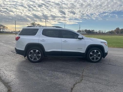 2017 GMC Acadia SLT-2