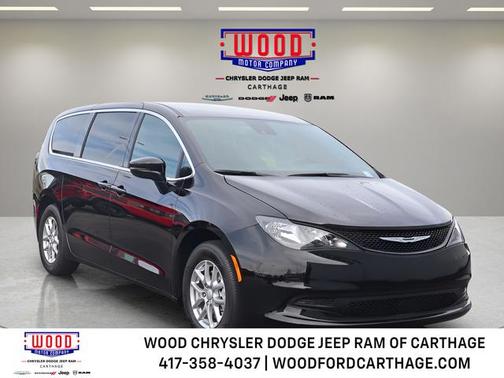 2026 Chrysler Voyager LX