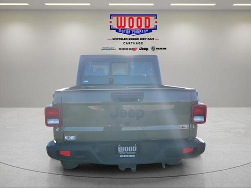 2026 Jeep Gladiator Sport