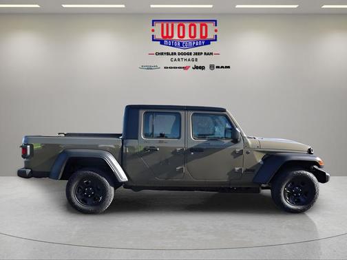 2026 Jeep Gladiator Sport