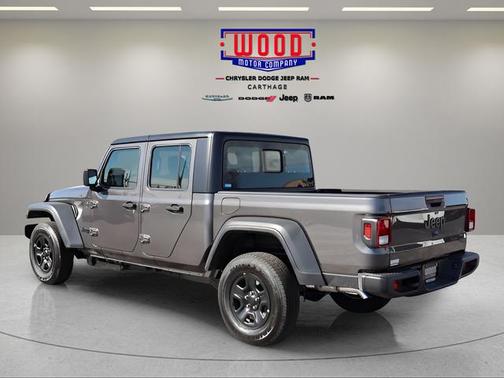 2026 Jeep Gladiator Sport