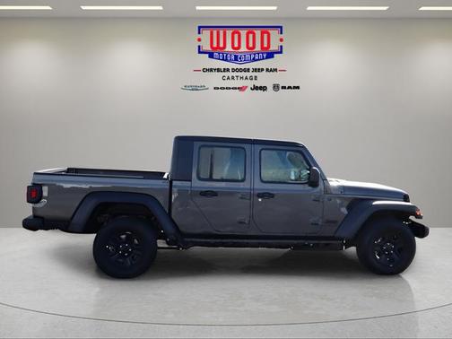 2026 Jeep Gladiator Sport
