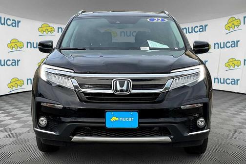 2022 Honda Pilot Touring 8-Passenger