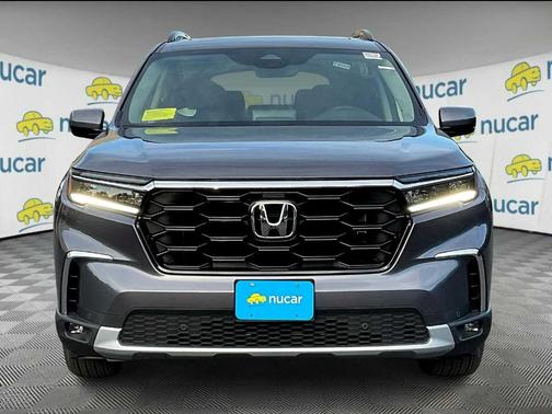 2025 Honda Pilot TOURING+