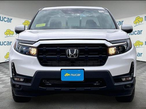 White 2026 Honda Ridgeline RTL
