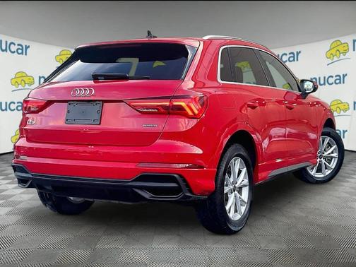 2025 Audi Q3 45 S line Premium