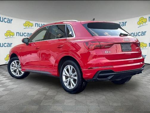2025 Audi Q3 45 S line Premium