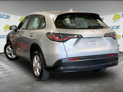 Silver 2025 Honda HR-V LX