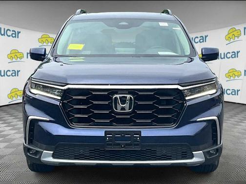 2025 Honda Pilot TOURING+