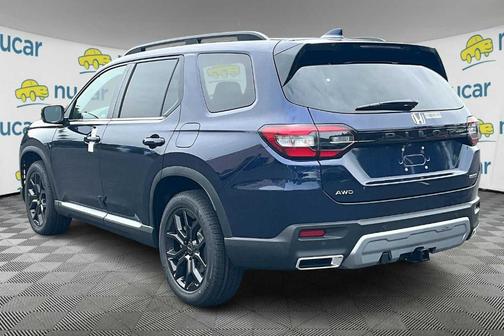 2025 Honda Pilot TOURING+