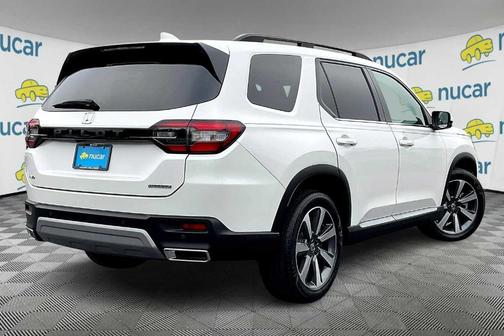 2023 Honda Pilot Touring