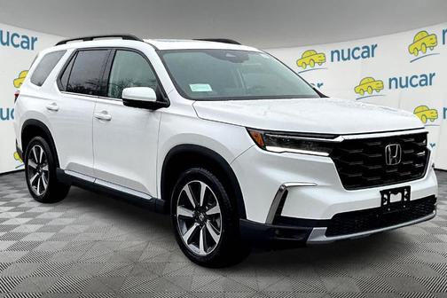 2025 Honda Pilot Touring