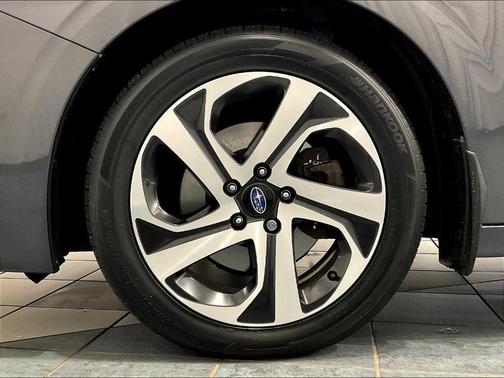 2020 Subaru Legacy Limited XT