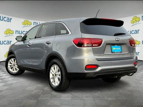2020 Kia Sorento LX