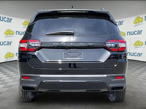 Black 2026 Honda Pilot Sport