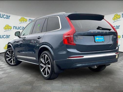 Blue 2023 Volvo XC90 B6 Plus 7-Seater