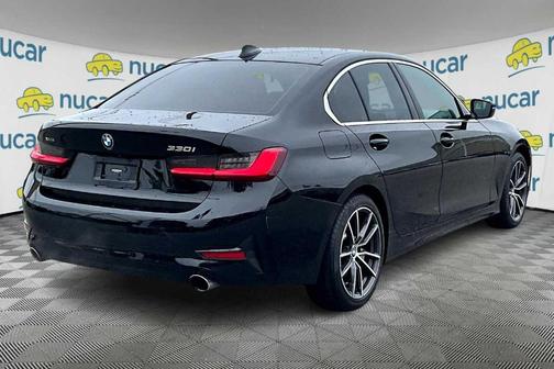 2021 BMW 330 i xDrive