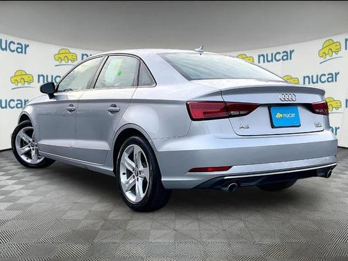 Florett Silver Metallic 2017 Audi A3 2.0T Premium