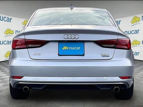 Florett Silver Metallic 2017 Audi A3 2.0T Premium