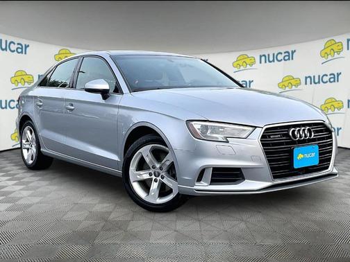 Florett Silver Metallic 2017 Audi A3 2.0T Premium