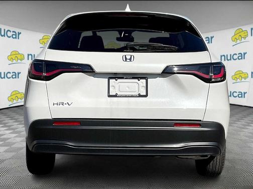 2026 Honda HR-V LX