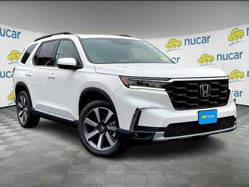 2025 Honda Pilot Touring