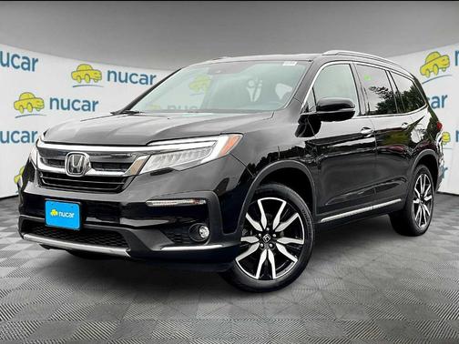 2022 Honda Pilot Touring 7-Passenger