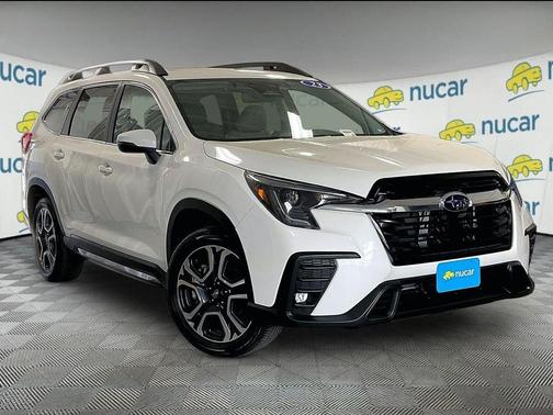 Crystal White Pearl 2023 Subaru Ascent Limited 7-Passenger