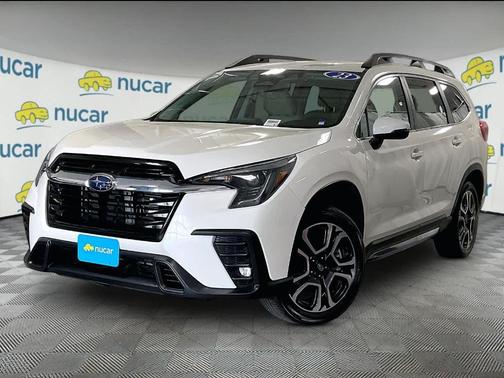 Crystal White Pearl 2023 Subaru Ascent Limited 7-Passenger