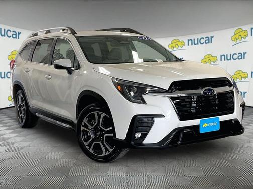 Crystal White Pearl 2023 Subaru Ascent Limited 7-Passenger