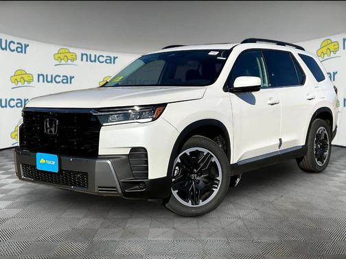 Platinum White Pearl 2026 Honda Pilot Touring