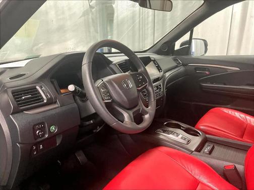 2022 Honda Pilot Sport