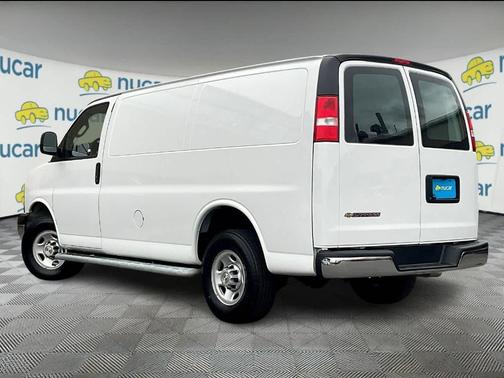 2024 Chevrolet Express 2500 Work Van