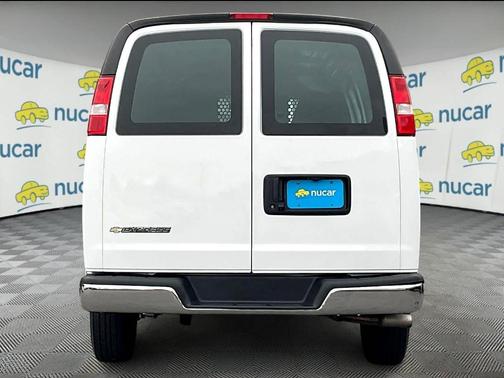 2024 Chevrolet Express 2500 Work Van