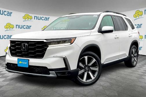 2023 Honda Pilot Touring
